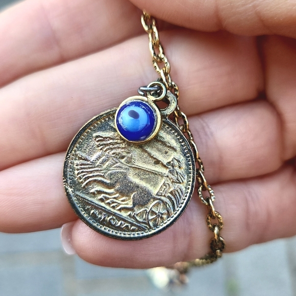 Anthropologie Blue Agate Quartz Druzy Amulet Charm Necklace RARE - Picture 9 of 12